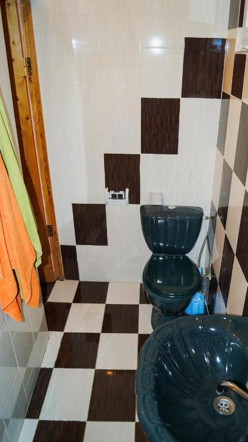 Гостевой Дом Ирина Hotel Soechoemi Buitenkant foto