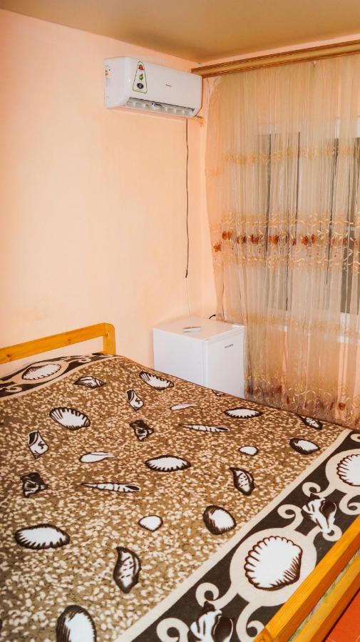 Гостевой Дом Ирина Hotel Soechoemi Buitenkant foto